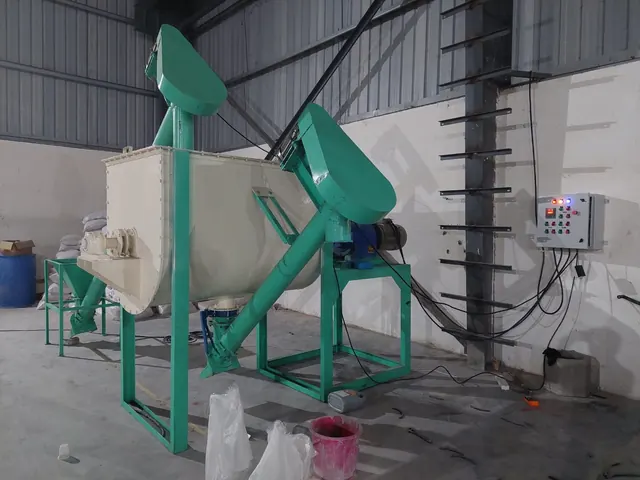 Screw conveyor with hopper, Techno Power Engineers, Pune